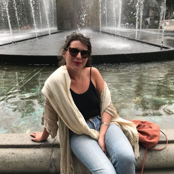 Meet your Posher, Allison - Picture 1 of 1